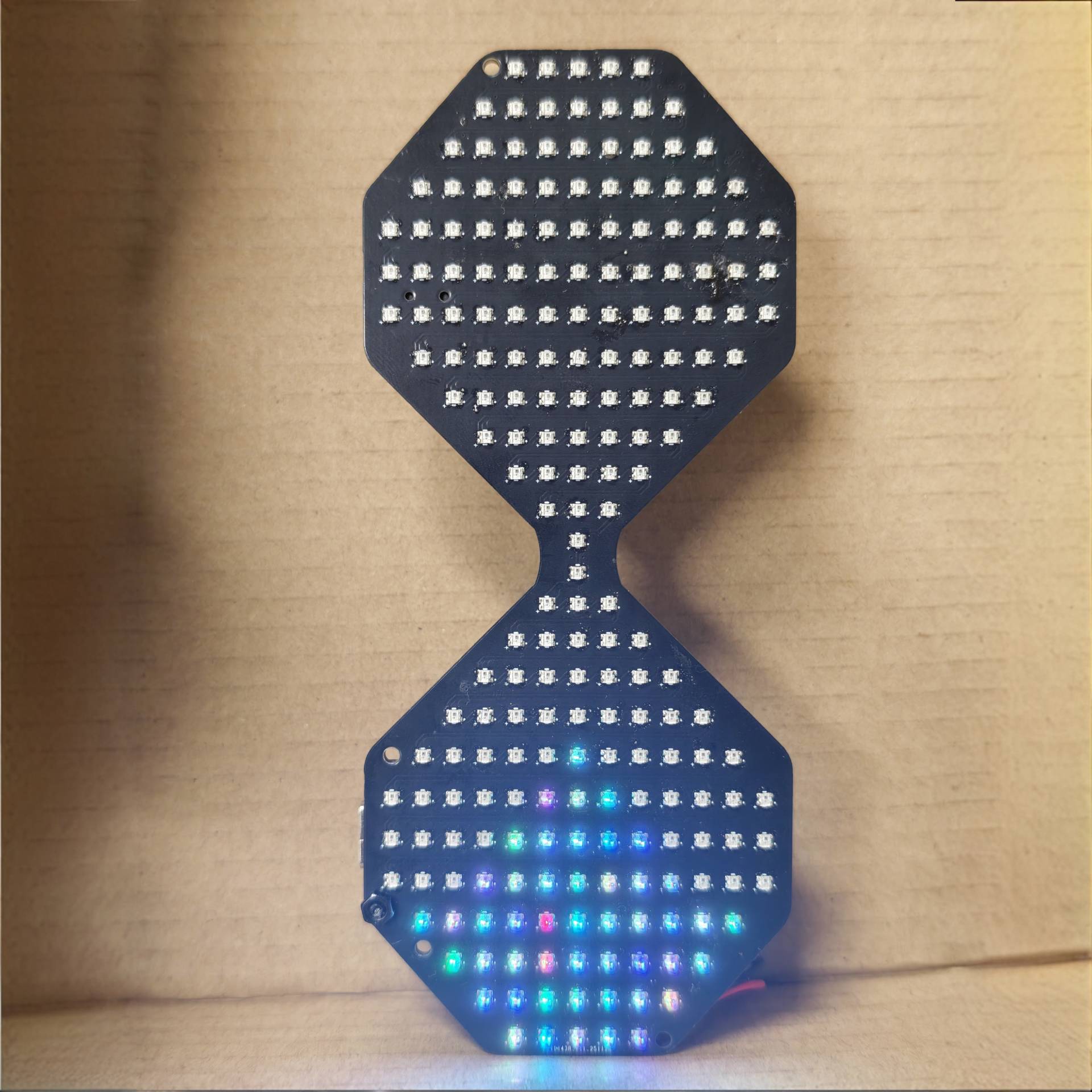 电子沙漏（待写）